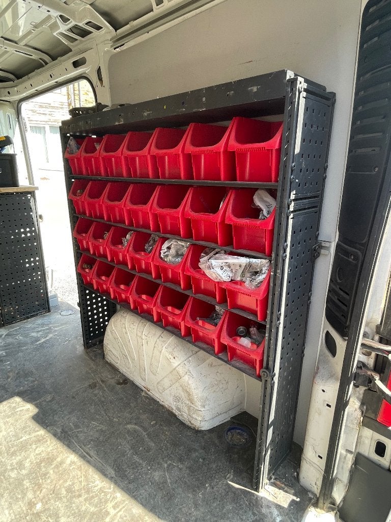 Armoires de camionnettes, Enlèvement, Comme neuf