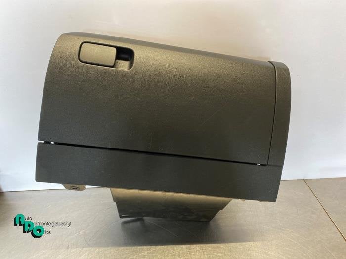 Dashboardkastje van een Volkswagen Polo (Polo 09-), Gebruikt, -, Volkswagen, -