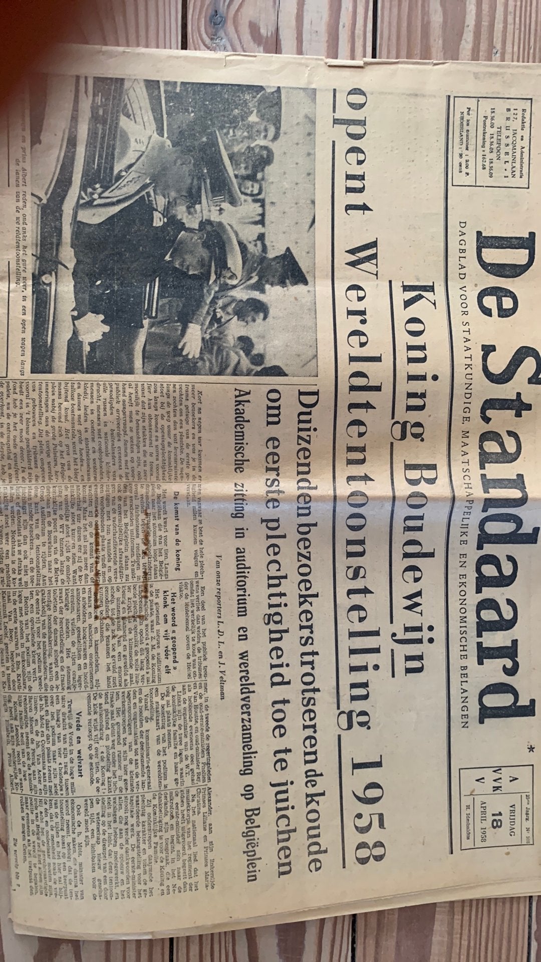 Originele krant opening Expo ‘58, Enlèvement, Journal