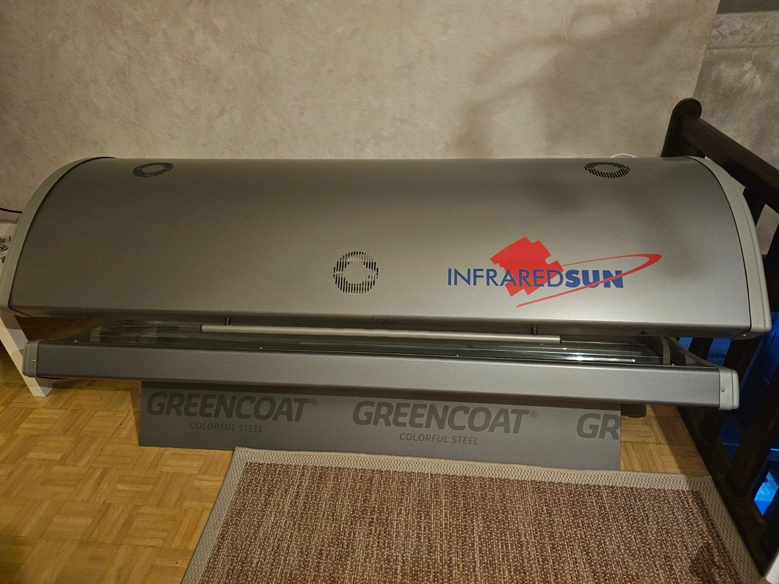Zonnebank infrarood, Elektronische apparatuur, Ophalen