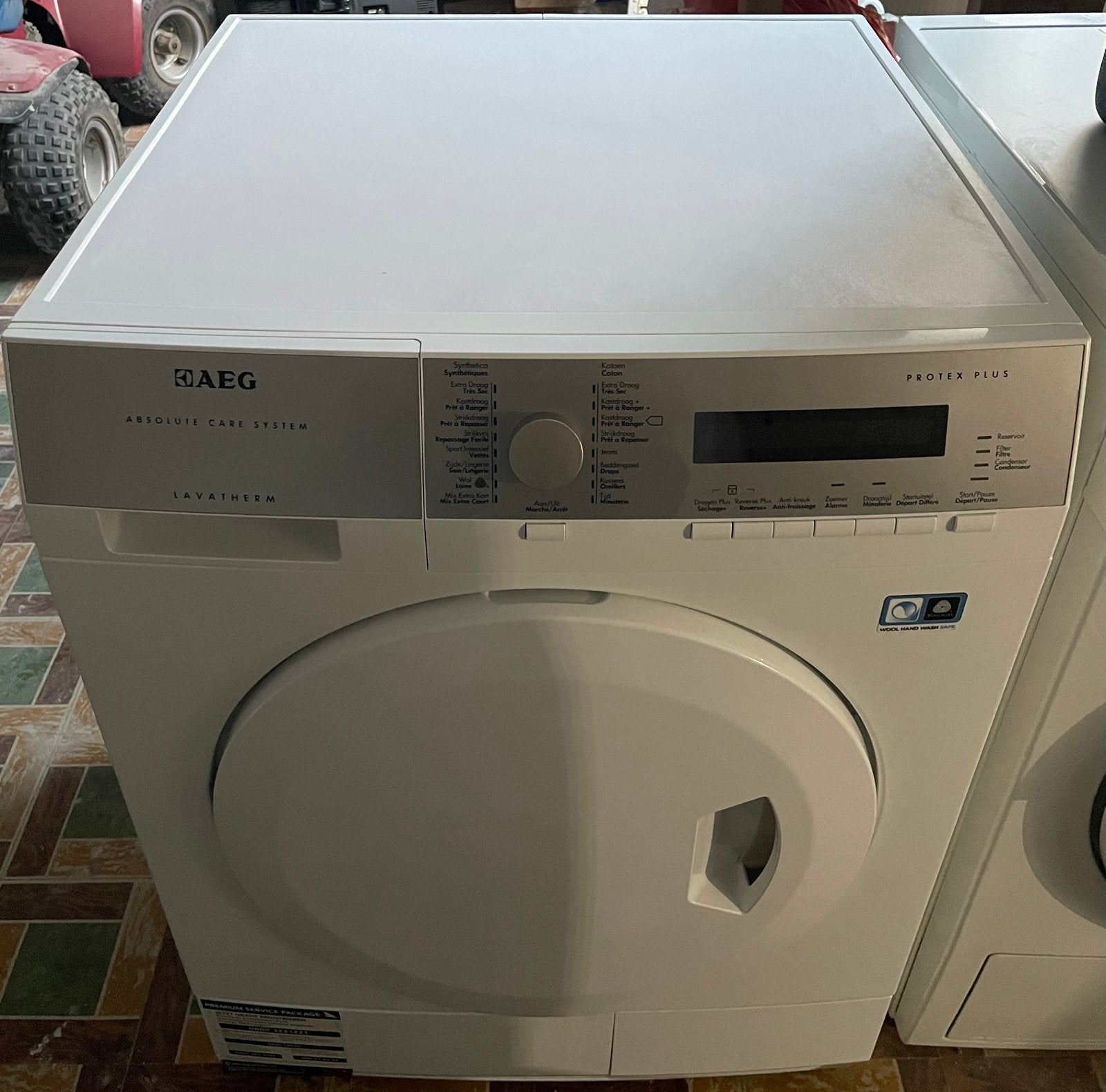 Super mooie AEG droogtrommel, Ophalen, 6 tot 8 kg, Gebruikt, Anti-kreukfase