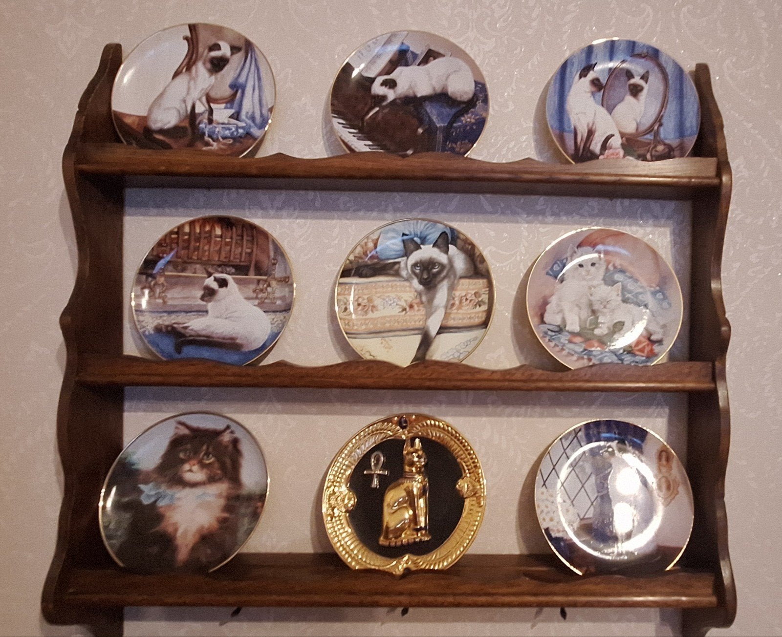 Étagère murale avec 9 assiettes Franklin Mint., Antiquités & Art, Enlèvement