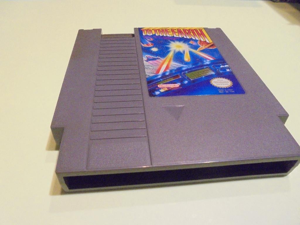 Nintendo NES To the earth (Eur - zapper nodig), Games en Spelcomputers, Ophalen of Verzenden, Gebruikt