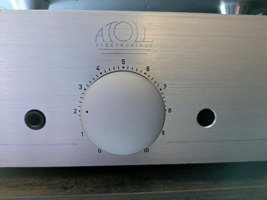 Atoll IN100 (huidig model) Stereo versterker, Zo goed als nieuw, 60 tot 120 watt, Stereo, Ophalen