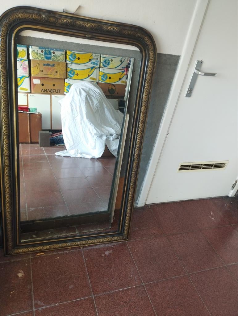 Antieke spiegel, Ophalen