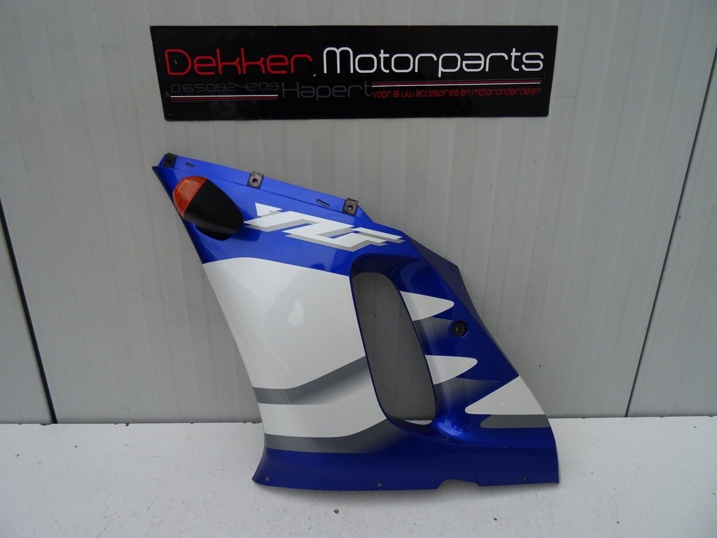 Linker Zijpaneel Kuipdeel Yamaha YZF R6 1999-2000-2001-2002, Motos, Enlèvement ou Envoi, -, -, -