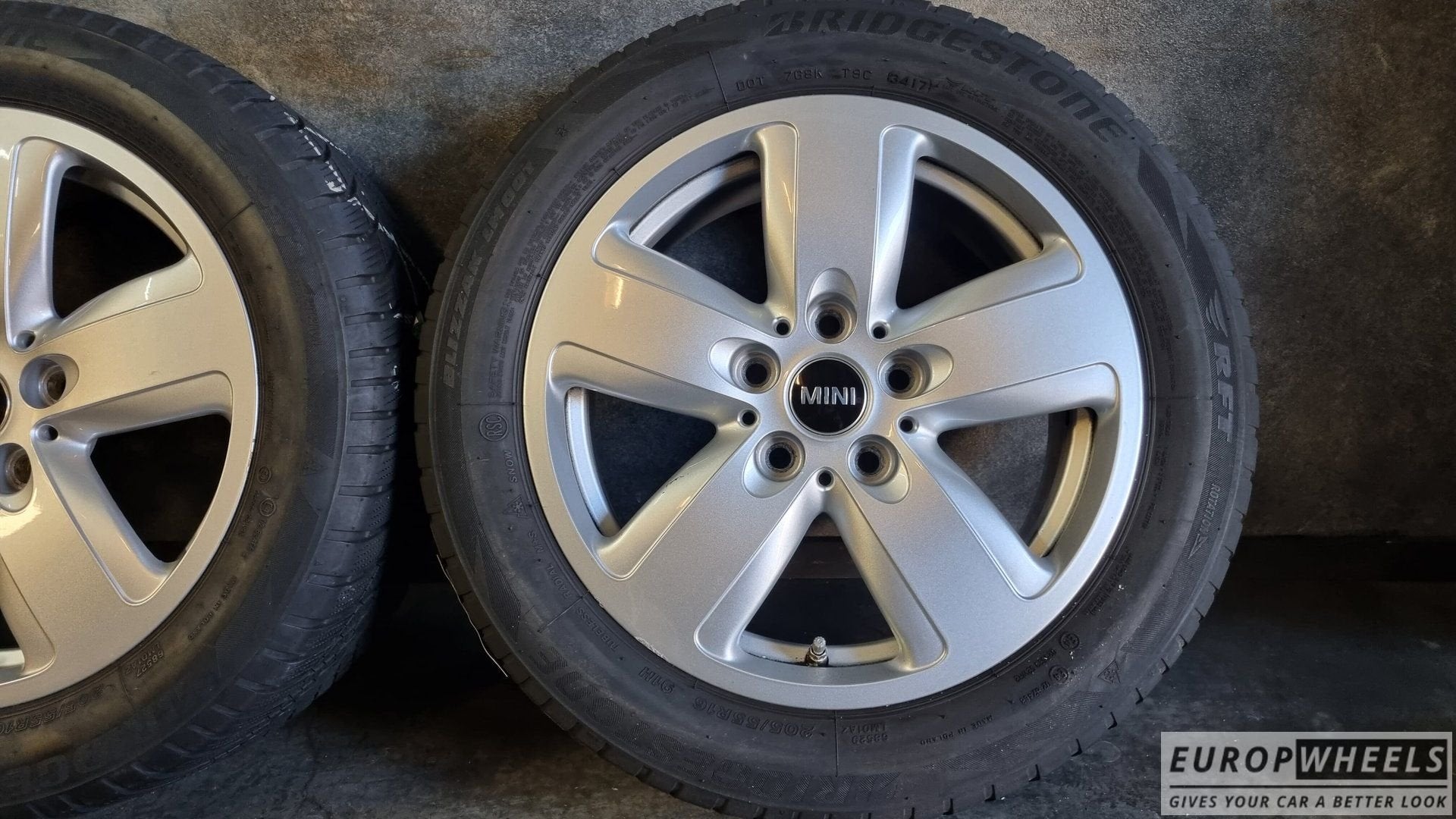 16 inch Mini Cooper Clubman grijs F54 F55 F56 F57 517 Spoke, Autos : Pièces & Accessoires, Pneus & Jantes, Pneus et Jantes, Pneus hiver