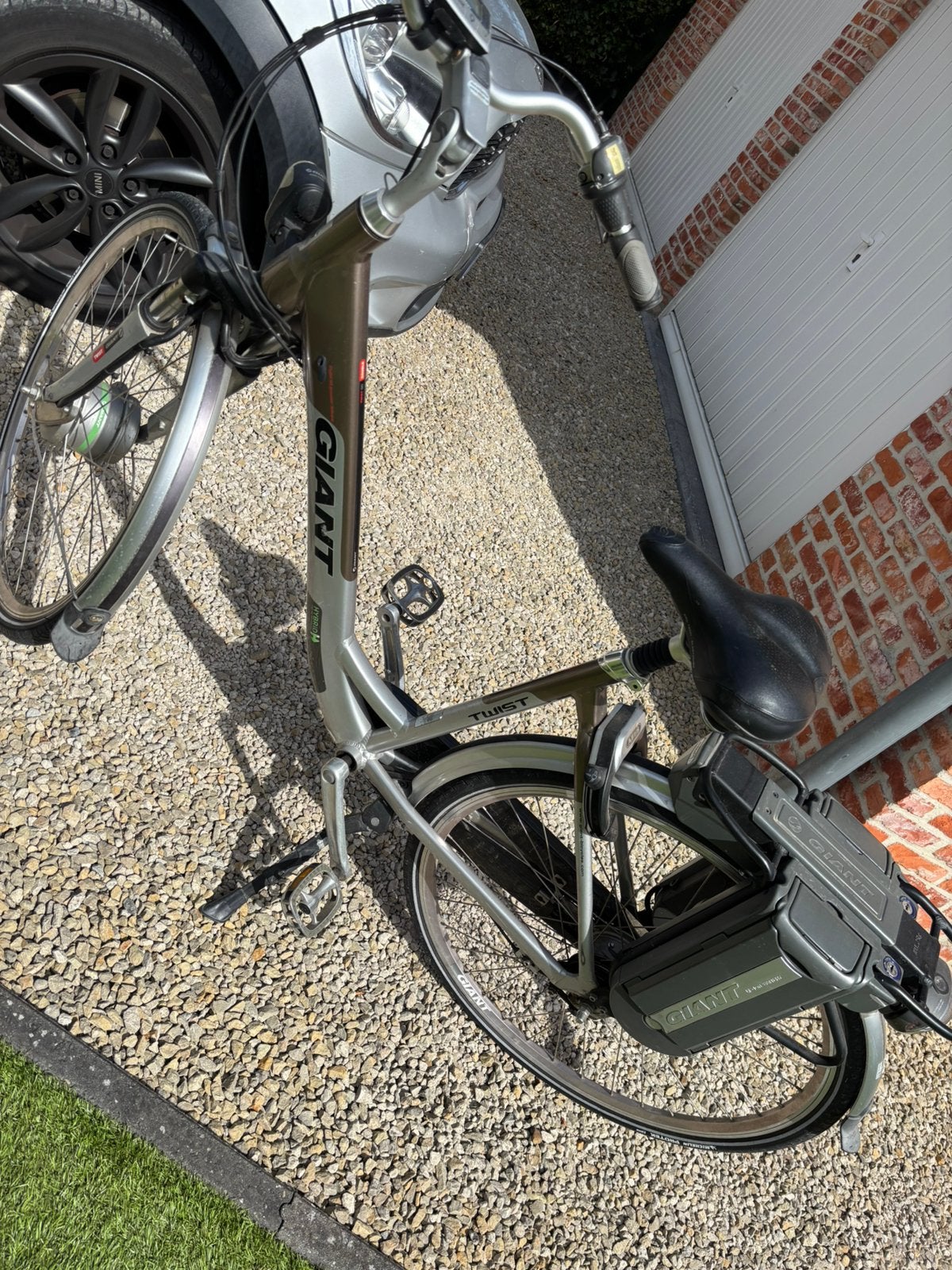 Electrische fiets, Fietsen en Brommers, Elektrische fietsen, Ophalen, Zo goed als nieuw, Giant