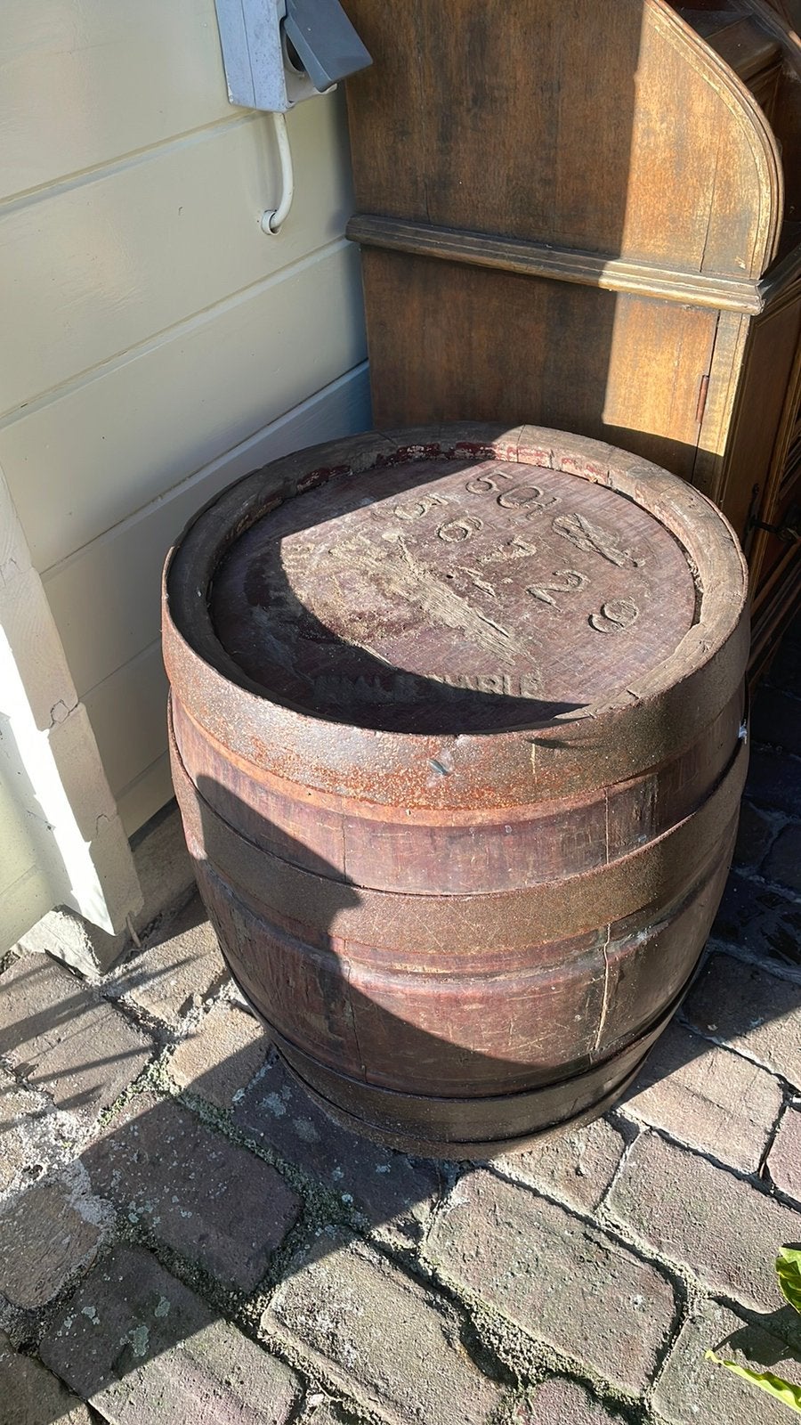Antieke eikenhouten whisky ton/ vat wijnvat tafeltje, Tuin en Terras, Ophalen, Gebruikt