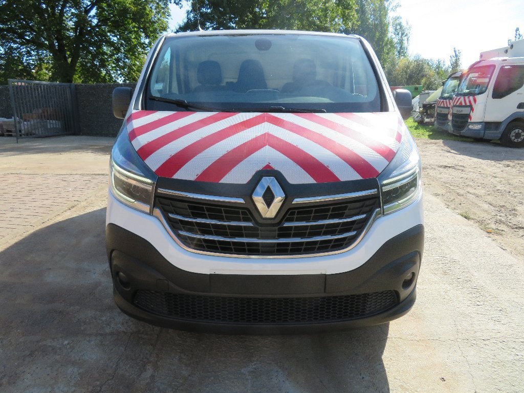 Renault Trafic 2.0dCi - L1H1 - 113.912km - 2021 - €6d, Auto's, Voorwielaandrijving, Dealer onderhouden, Stof, 4 cilinders