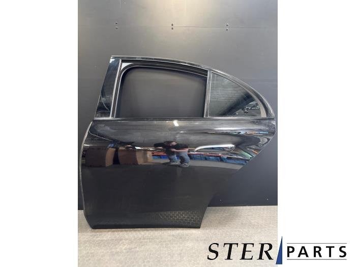 Portier 4Deurs links-achter van een Mercedes E-Klasse (9197), Gebruikt, -, Deur, Ophalen of Verzenden