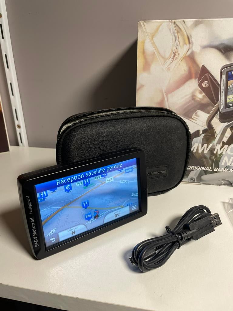 BMW Motorrad Navigator 5 met GPS, Motoren, Ophalen, Zo goed als nieuw
