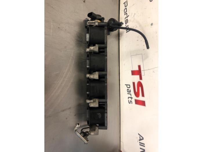 Tubulure d'admission d'un Audi A8, -, 3 mois de garantie, Audi, Utilisé