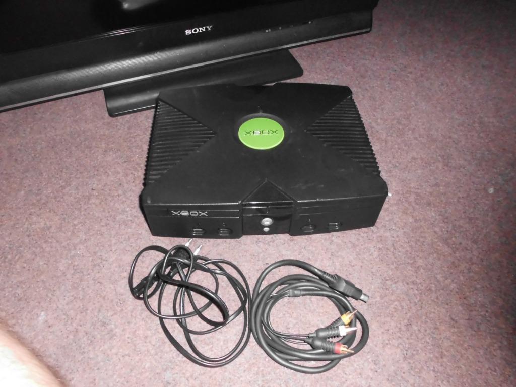 xbox classic console dringend weg  !!!!!!!!, Consoles de jeu & Jeux vidéo, Consoles de jeu | Xbox Original, Enlèvement, Utilisé