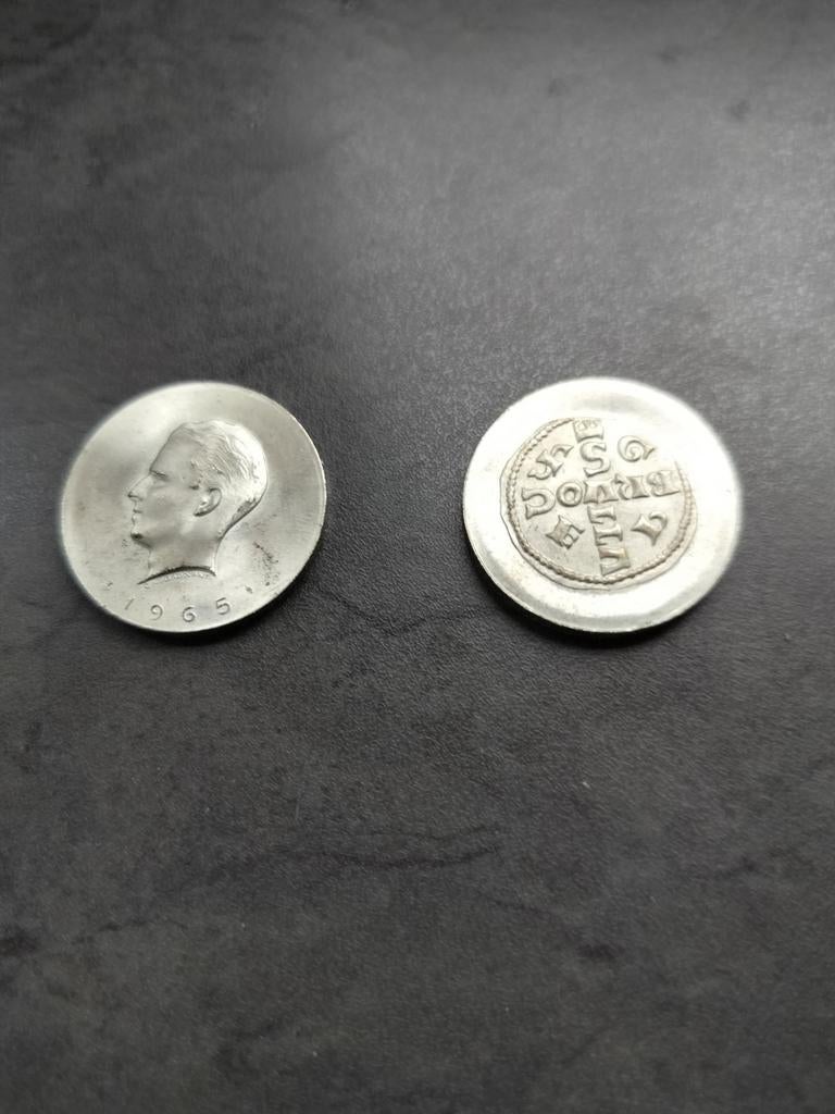 2 x Zilveren penning 1000 jaar Brussel., Postzegels en Munten, Ophalen of Verzenden, Zilver, Zilver
