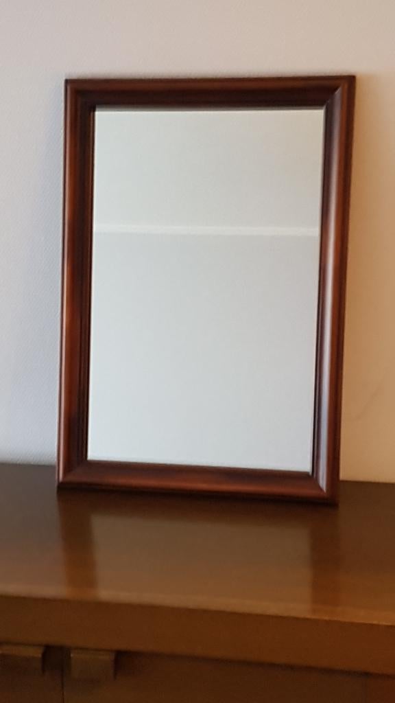 MIROIR EN BOIS EN SUPER ETAT ! A VOIR !, Moins de 100 cm, Comme neuf, Enlèvement, Rectangulaire