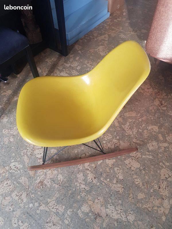 Chaise à bascule Eames Herman Miller, Maison & Meubles, Chaises, Bois, Autres couleurs, Enlèvement, Utilisé