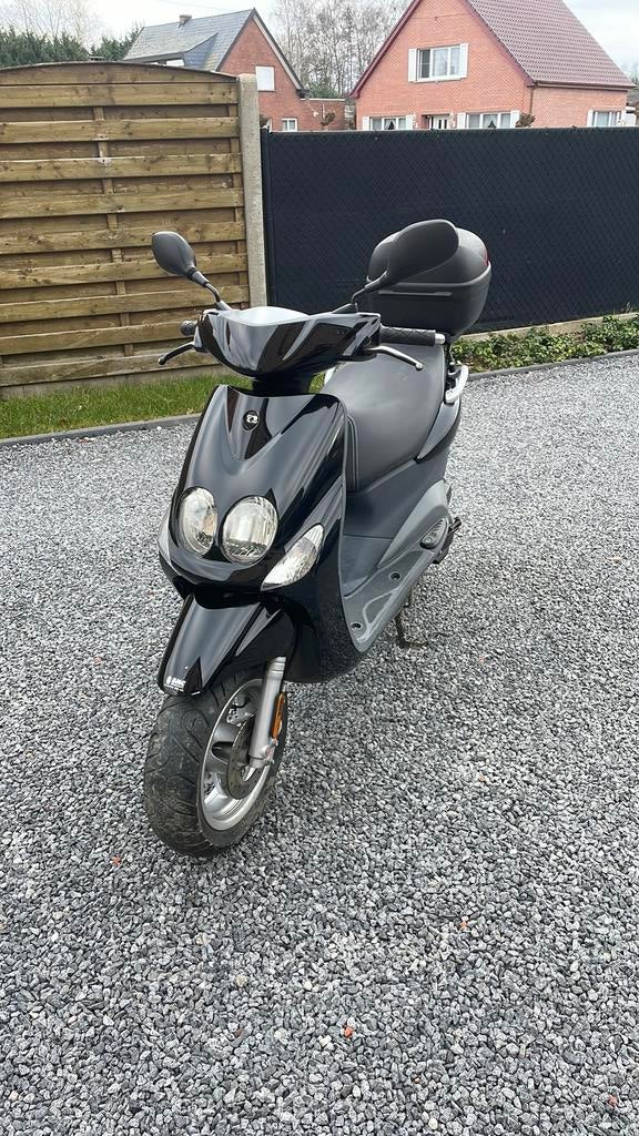 Yamaha ovetto, Fietsen en Brommers, Scooters | Yamaha, Ophalen, Overige modellen, Klasse A (25 km/u), Zo goed als nieuw