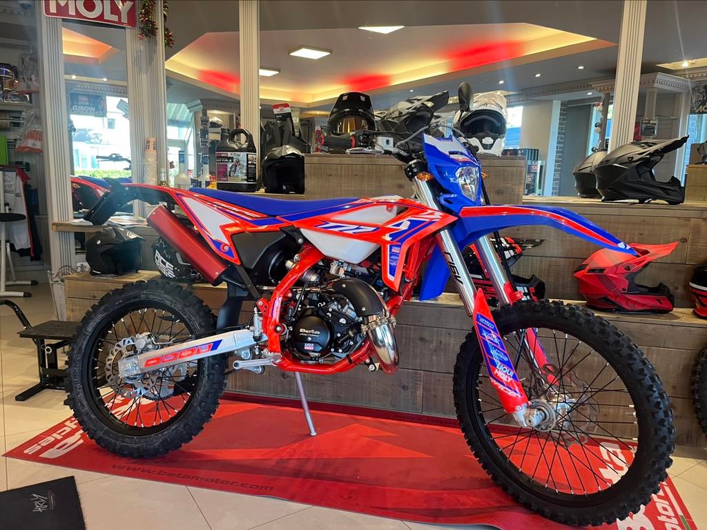 Beta RR 50 Enduro Racing 2025 NIEUW 2j garantie, Ophalen, Nieuw