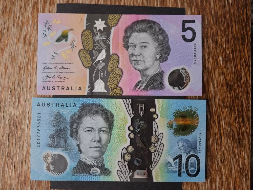 5 et 10 dollars australiens ont réglé AuNC, Enlèvement ou Envoi, Série