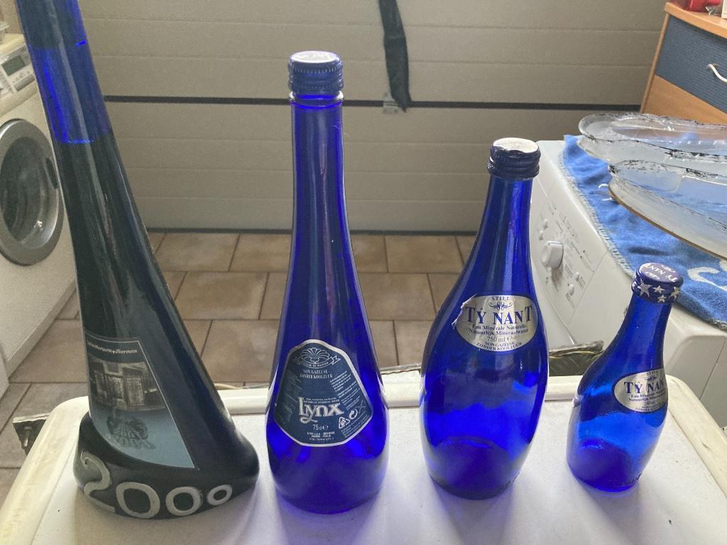 Bouteille bleue, Antiquités & Art, Antiquités | Verre & Cristal, Enlèvement