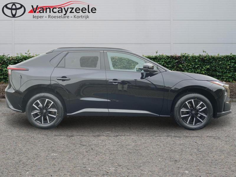 Toyota bZ4X Pure+cam+gps+sens V+A, Autos, Toyota, Achat, 167 ch, Noir, 5 portes