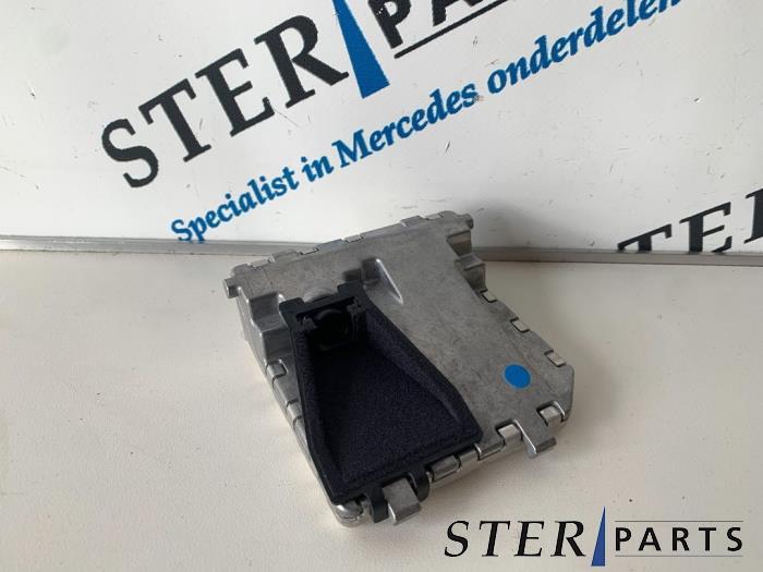 Caméra avant d'un Mercedes E-Klasse, 3 mois de garantie, Utilisé, -, -