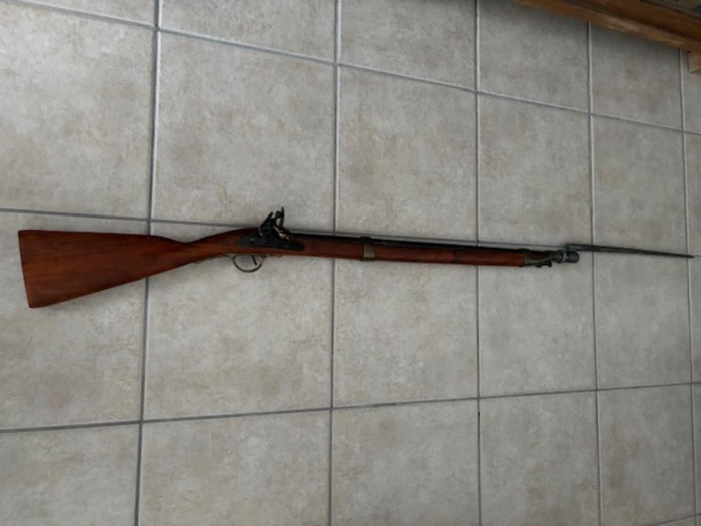 Antiquité infanterie - Reproduction, Antiquités & Art, Enlèvement