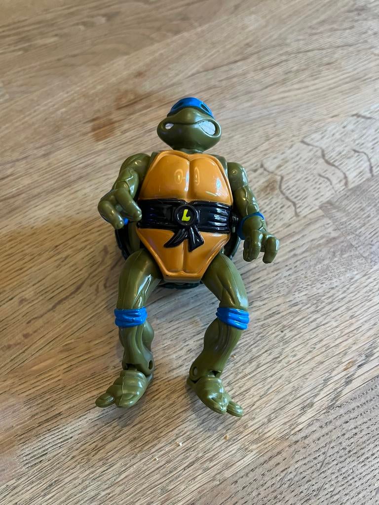 Figurine Tortues ninja Leonardo 1992, Enlèvement