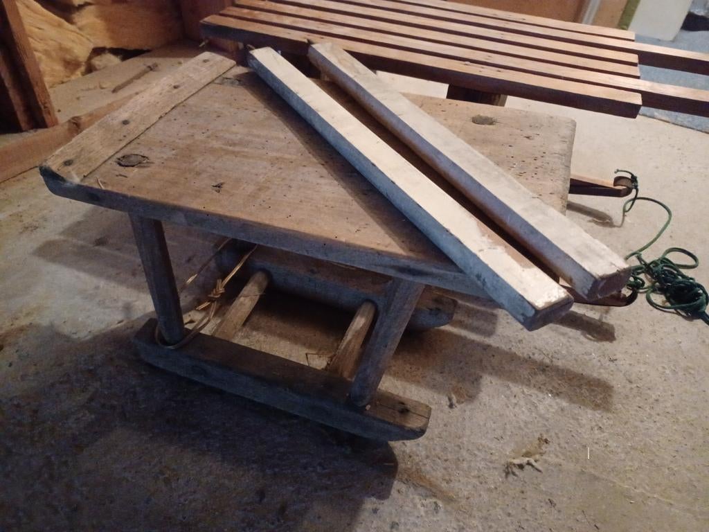 Vintage houten ijsstoel (zoals slee) met prikstokken, Ophalen, Gebruikt, Hout