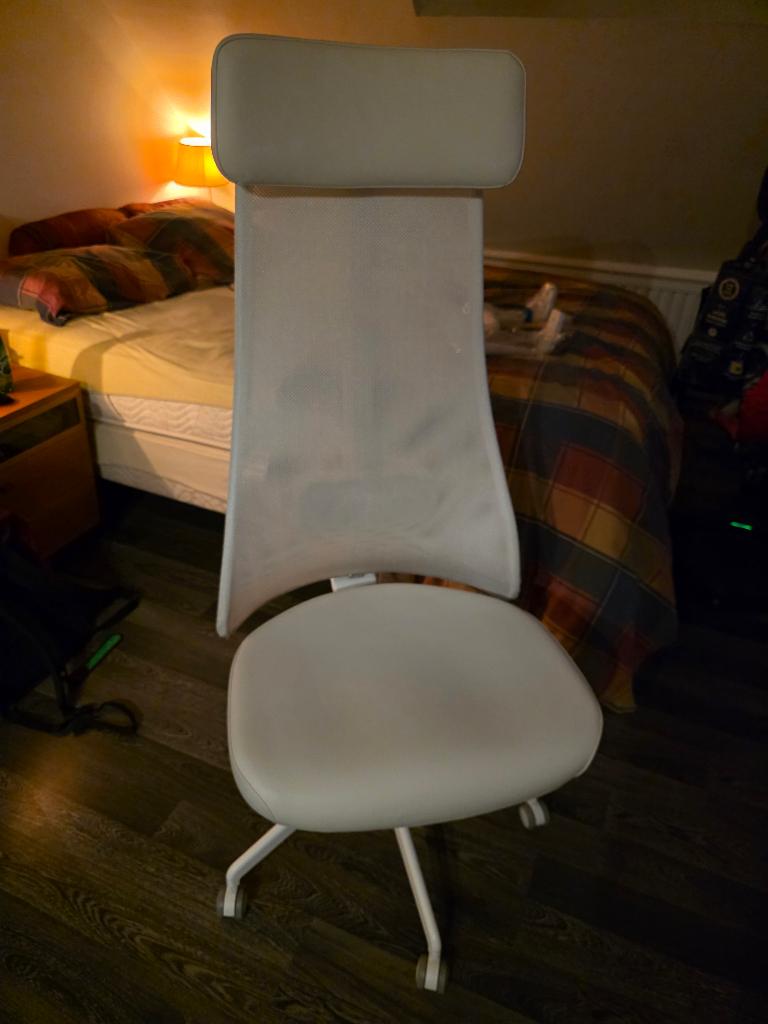 Chaise de bureau Ikéa JÄRVFJÄLLET, Maison & Meubles, Comme neuf, Enlèvement, Blanc, Chaise de bureau