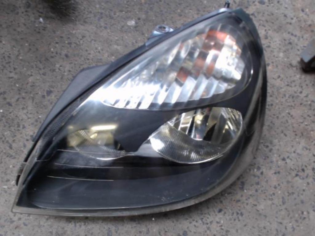 Optique avant gauche Renault Clio 2 2001-2006 LP/14790, Enlèvement, Utilisé, Renault