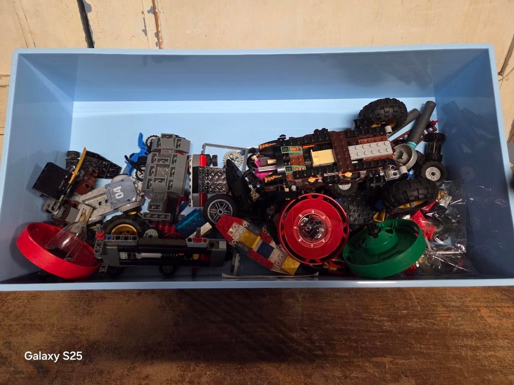 Grande boîte Lego avec différents blocs à vendre, Enlèvement ou Envoi, Lego