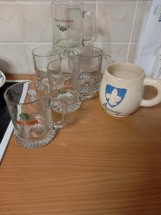 5 chopes Vieux Temps, dont une avec 1 gille, Enlèvement ou Envoi, Chope(s)