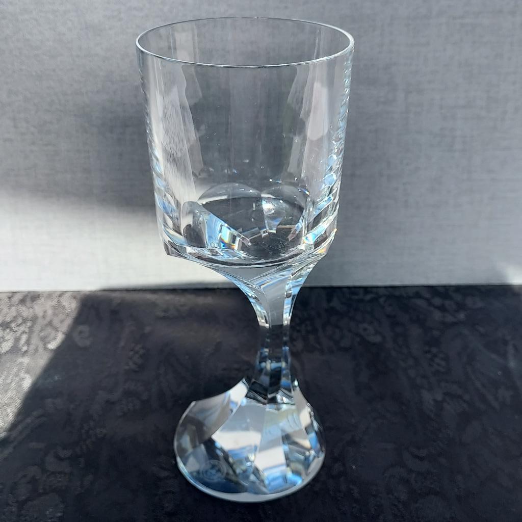 Verre Baccarat rare H17,5 X L 7,0 cm forme spéciale 50j., Antiquités & Art, Enlèvement