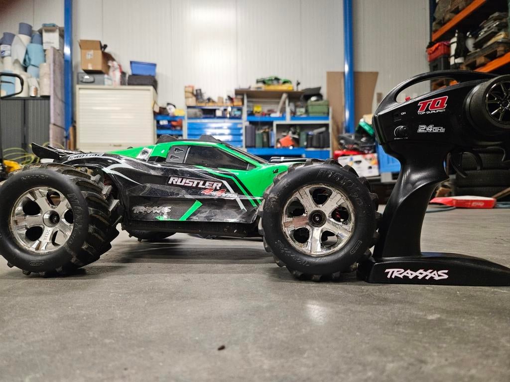 Traxxas Rustler VXL 4X4 met stofhoes, Échelle 1:10, Enlèvement ou Envoi, Voiture off road, Utilisé