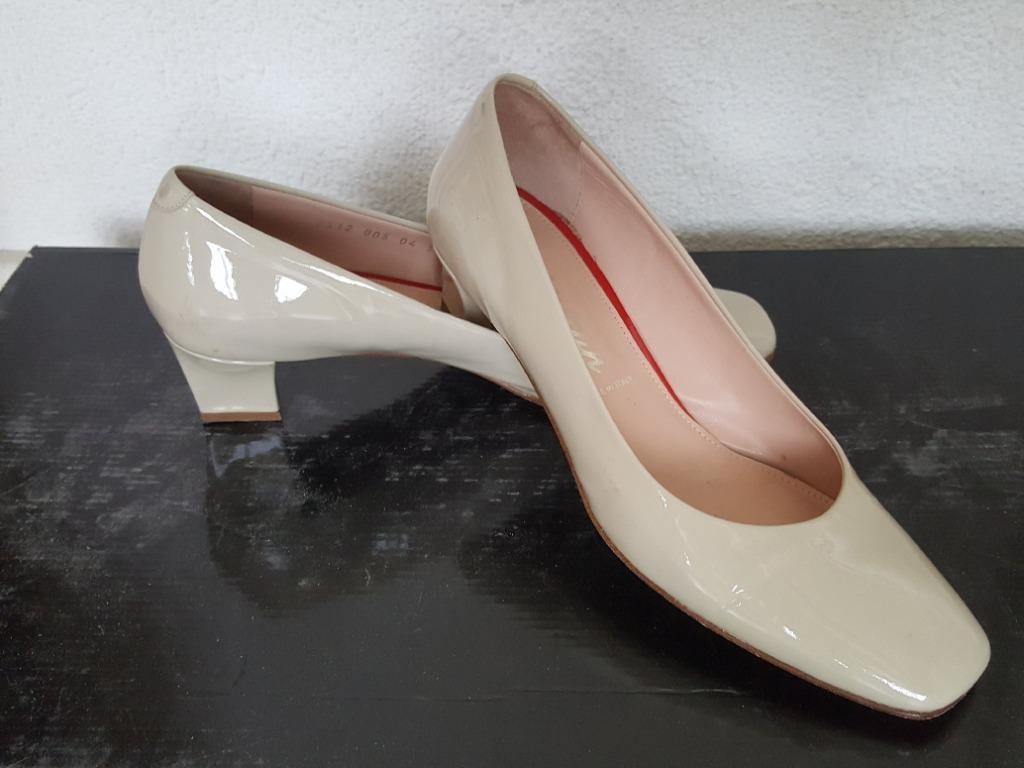 ballerine talon carre cuir vernis beige 37, Vêtements | Femmes, Enlèvement ou Envoi, Beige, Comme neuf, Ballerines