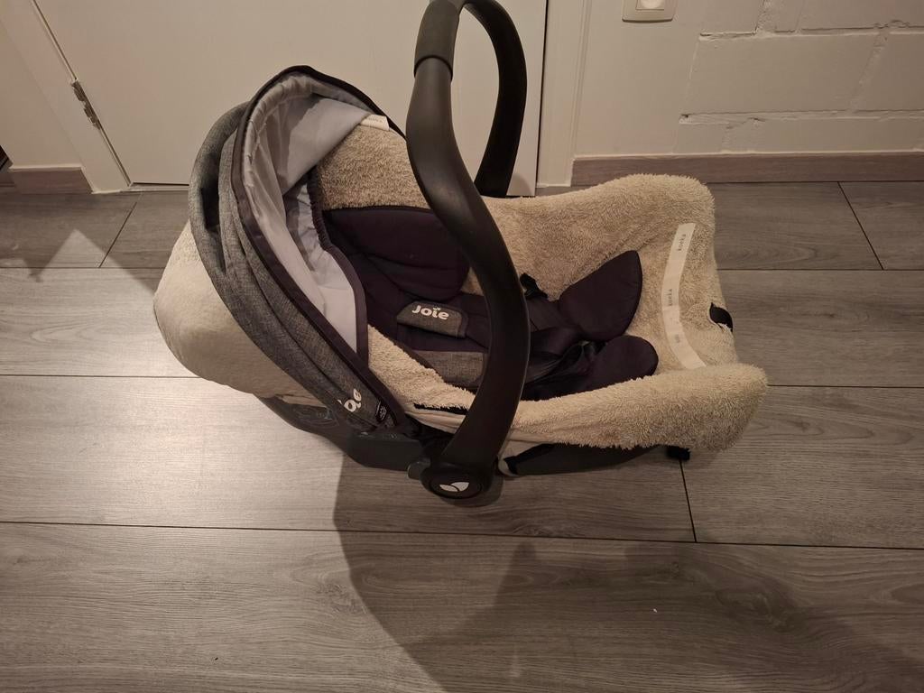 Maxi cosi merk Joie, Ophalen