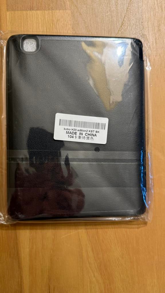 Housse Kobo H20 edition2 à donner, Computers en Software, Ophalen, Nieuw, Bescherming achterkant