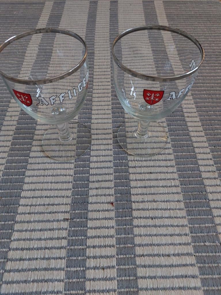 4 diverse bierglazen, 2 portoglazen, Verzamelen, Glas en Drinkglazen, Ophalen