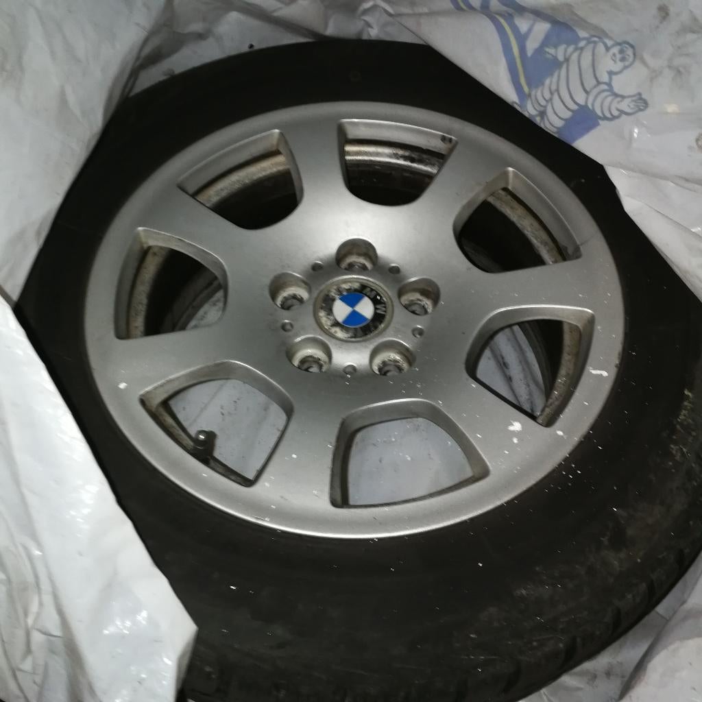 Bridgestone Bmw winterbanden met velg, 225/55/R16. 4 Stuks, Auto-onderdelen, Ophalen, Gebruikt, 16 inch, Banden en Velgen