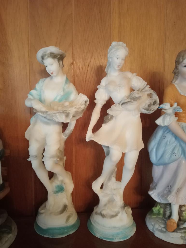 Figurines vintage en porcelaine, Collections, Statues & Figurines, Comme neuf, Autres types, Enlèvement ou Envoi