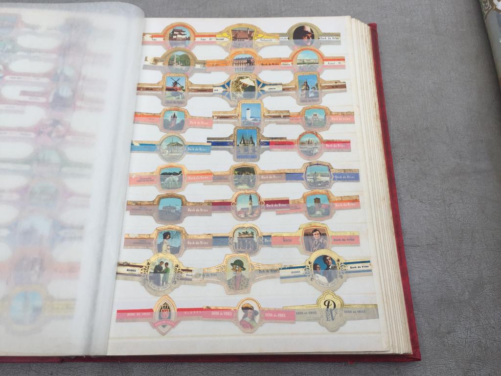 Album met oude sigarenbandjes, Verzamelen, Ophalen of Verzenden, Zo goed als nieuw, Sigarenbandjes