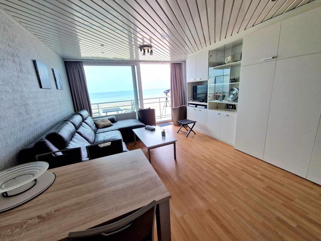 Te Huur Studio met frontaal zeezicht vanaf 40 euro per nacht, 35 tot 50 m², Provincie West-Vlaanderen