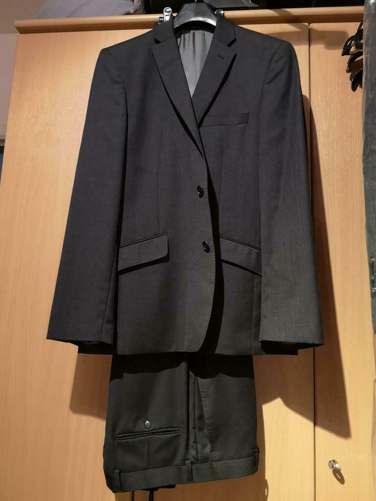 Kostuum blauw, Ophalen of Verzenden, Zo goed als nieuw, Maat 46 (S) of kleiner, Blauw