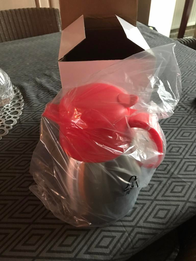 Nieuwe kleine thermoskan, Ophalen of Verzenden, Zo goed als nieuw