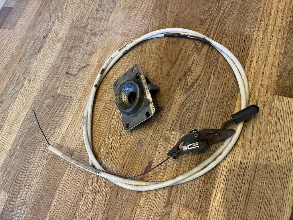 SERRURE CABLE LEVIER VEROUILLAGE CAPOT AVANT VW COX KEVER, Enlèvement ou Envoi, Avant, Volkswagen