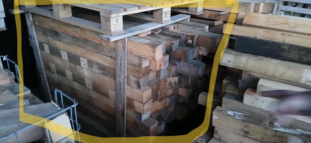 4 x pallet houten balken, Ophalen, Gebruikt, Minder dan 180 cm, Balken