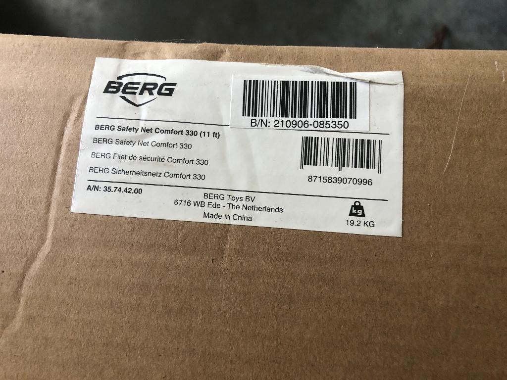 Berg safety net trampoline, Kinderen en Baby's, Speelgoed | Buiten | Trampolines, Ophalen, Nieuw