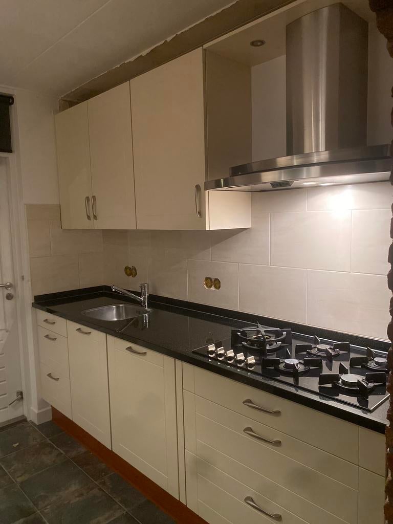 Complete Nette Rechte Keuken + Apparatuur + GEDEMONTEERD, Huis en Inrichting, Keuken | Complete keukens, Dubbelwandige keuken